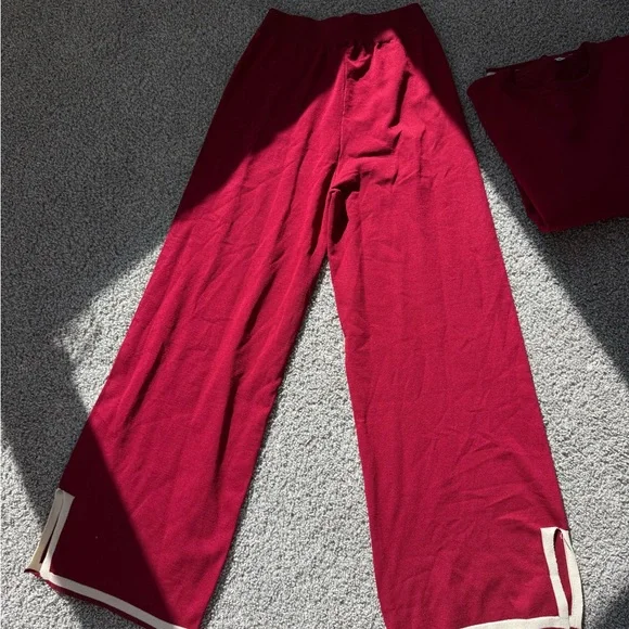 Cozy Loungewear size medium - Picture 2 of 4